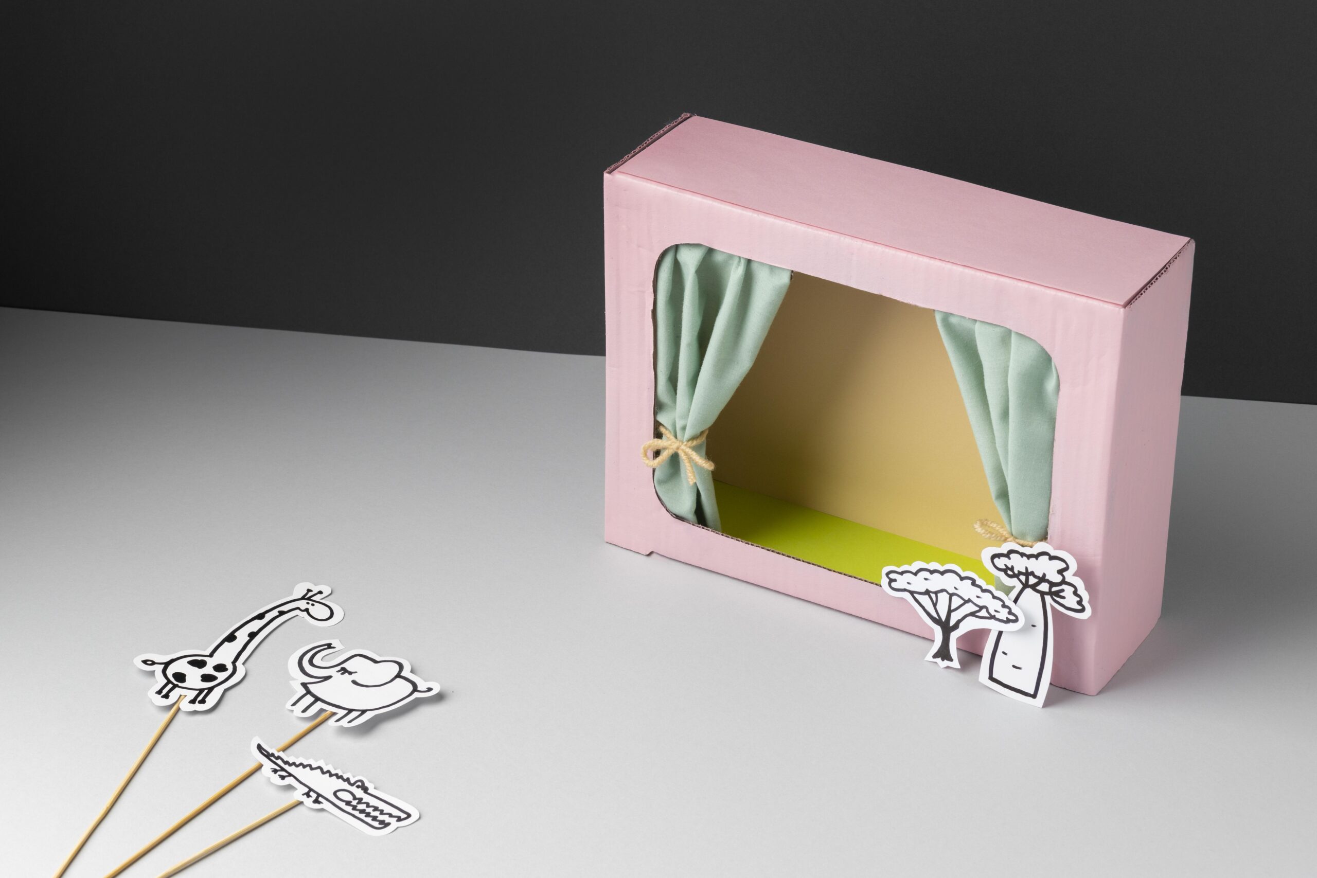 paper-style-puppet-show-assortment
